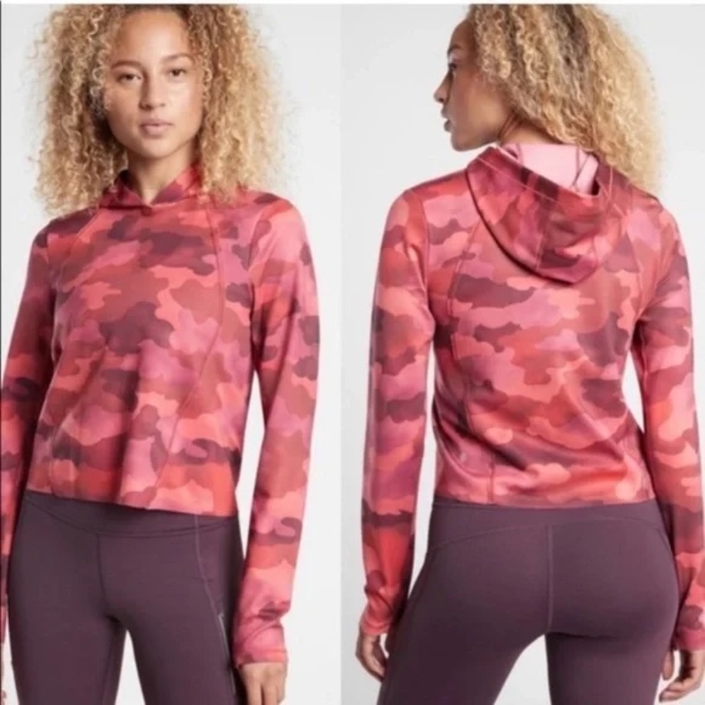 Athleta‎ Pinnacle Hoodie Mantra Camo